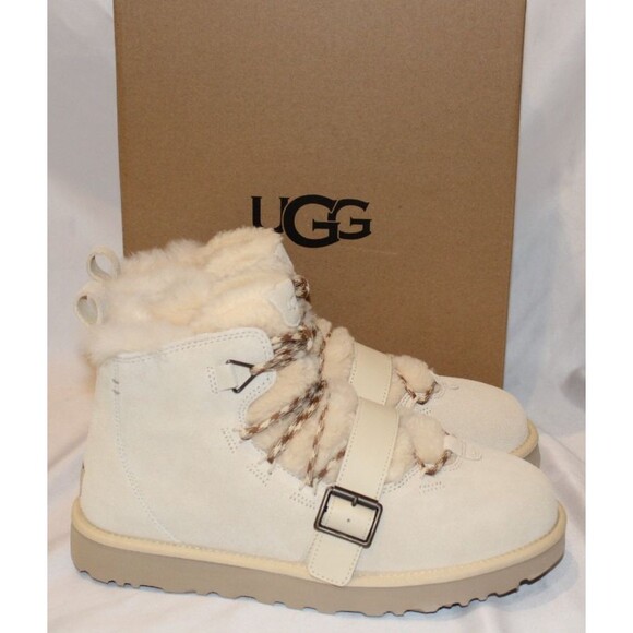 UGG WOMEN'S DUNE MINI SUEDE SHEARLING BUCKLE BOOTS NIB SZ 9 CREAM - Picture 1 of 6